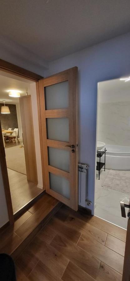 Cotroceni Accommodations Upstairs Bucureşti Ngoại thất bức ảnh